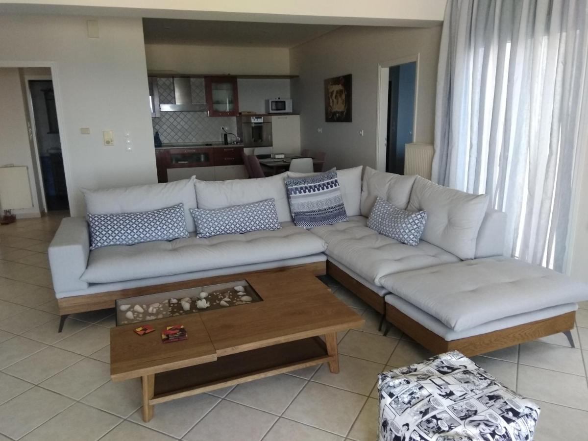Luxury Seaview Apartment By The Sea Saronida Eksteriør bilde